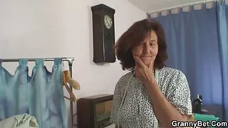 Sušikti su juodaodžiai, pūlingas.