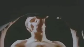 Aver fa suteikia čiulpimą ir gauna cum ant veido.