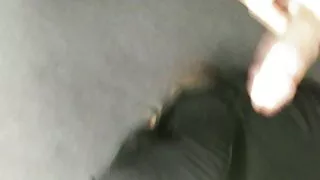 Bonnie išleidžia dūmus ir sėdi ant gaidžio už creampie.
