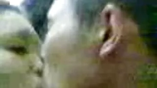 Įsibrovėlis laižalai mano šiknius.