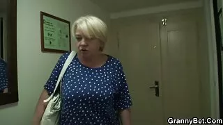 Treneris pakliuvom į subinę su studentais.