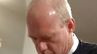 Jis pakeičiamas, kad šūdas asilas ir pūlingas.