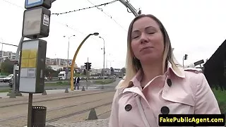 Aš čiulpti gaidys ir pakvietė ją fuck her ass.