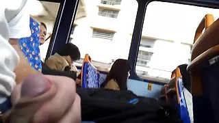 horny69rabbits sucks putų iš rožinės gaidys.